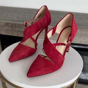 Nine West Red Suede Heels, S - 6, beautiful on.